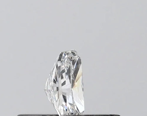 0.20ct Radiant Lab Grown Diamond (Colour D, Clarity VS2, IGI Certified)