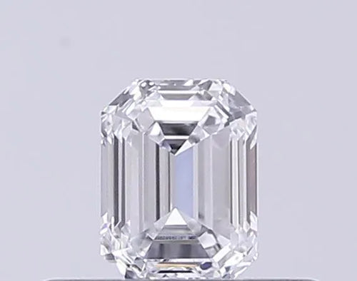 0.25ct Emerald Lab Grown Diamond (Colour D, Clarity VVS1, IGI Certified)
