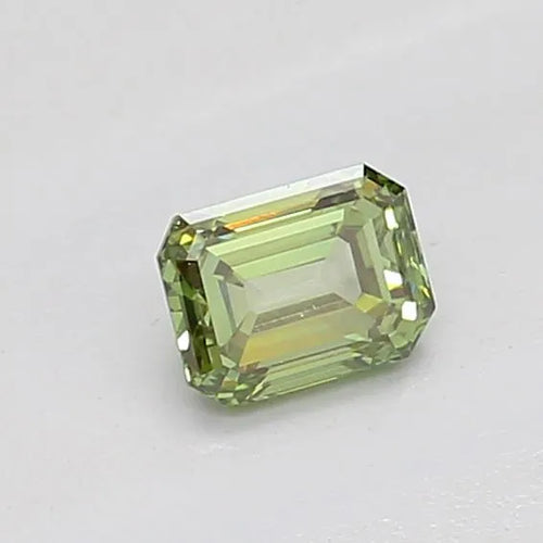 0.30ct Emerald Lab Grown Diamond (Colour Fancy Vivid Green, Clarity VVS2, IGI Certified)