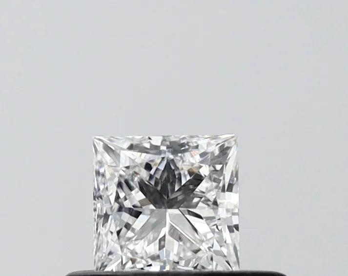 0.33ct Princess Lab Grown Diamond (Colour D, Clarity VS1, IGI Certified)