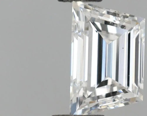 0.43ct Trapezoid Lab Grown Diamond (Colour F, Clarity VS1, Cut VG, Uncertified)