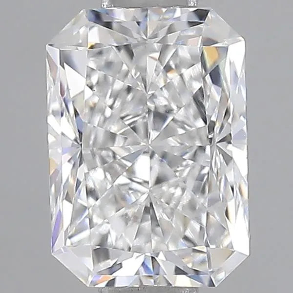 0.90ct Radiant Lab Grown Diamond (Colour D, Clarity VS1, IGI Certified)