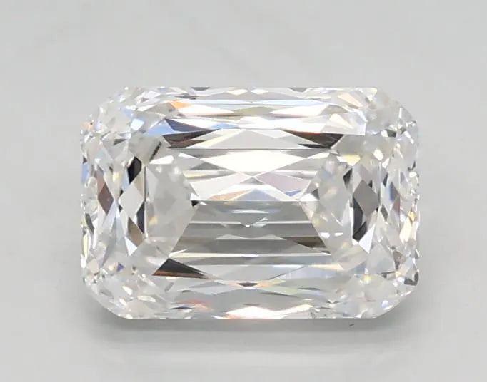 0.91ct Cushion modified Lab Grown Diamond (Colour E, Clarity VVS2, IGI Certified)