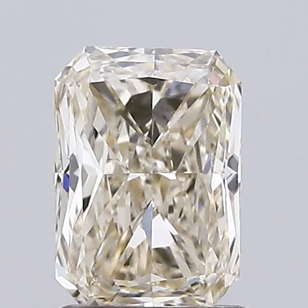 1.11ct Radiant Natural Diamond (Colour J, Clarity VS1, Cut VG, IGI Certified)
