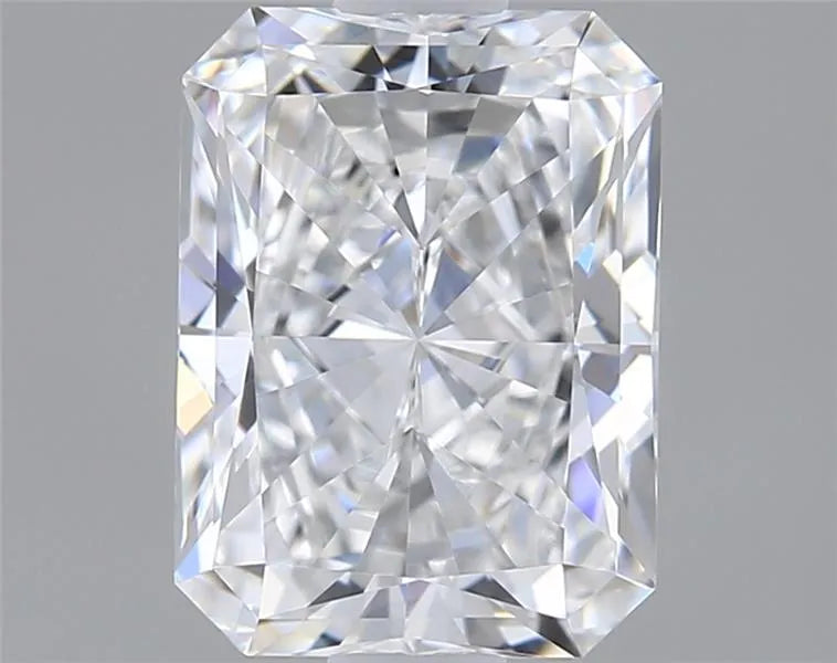 1.30ct Radiant Lab Grown Diamond (Colour D, Clarity VVS2, IGI Certified)