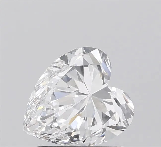 1.32ct Heart Lab Grown Diamond (Colour D, Clarity VVS2, IGI Certified)