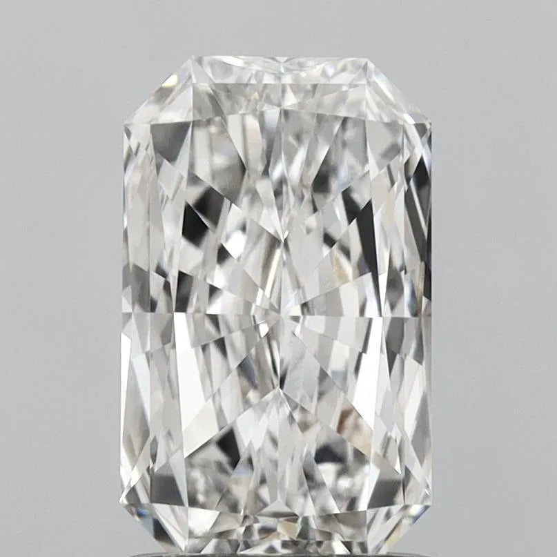 1.39ct Radiant Lab Grown Diamond (Colour F, Clarity VVS2, IGI Certified)