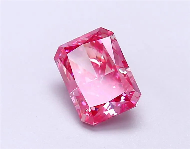 1.53ct Radiant Lab Grown Diamond (Colour Fancy Vivid Pink, Clarity VVS1, IGI Certified)