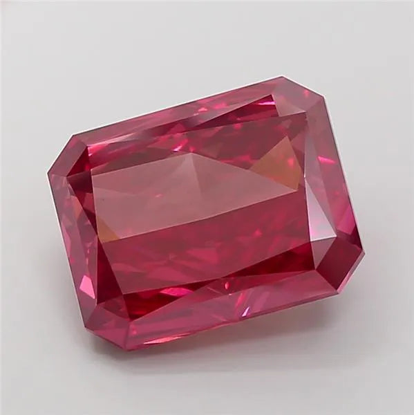 15.23ct Radiant Lab Grown Diamond (Colour Fancy Vivid Pink, Clarity VS1, Uncertified)