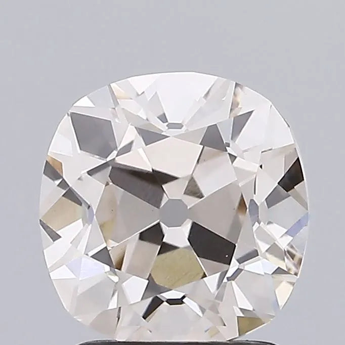 2.00ct Cushion modified Lab Grown Diamond (Colour M, Clarity VVS2, IGI Certified)