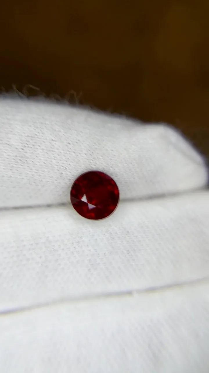 2.01ct Round Natural Ruby (Colour Red, Clarity Eye Clean, Cut Faceted)