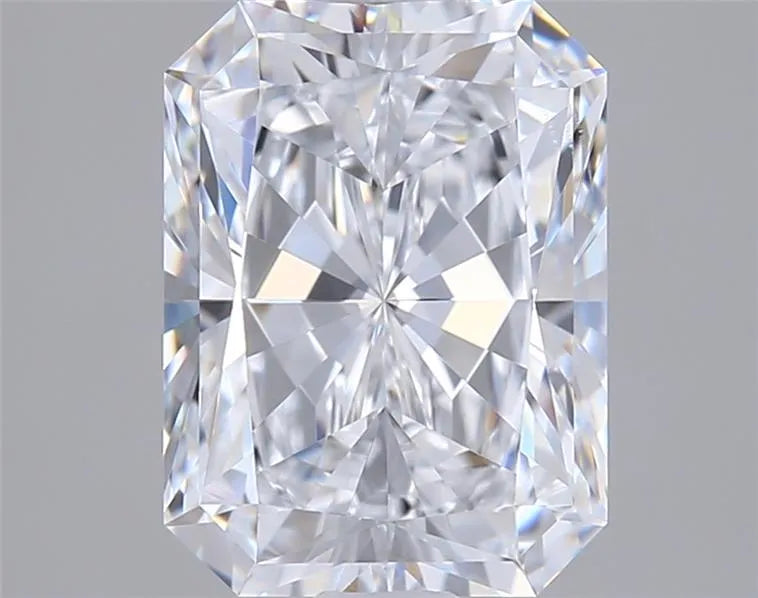 2.11ct Radiant Lab Grown Diamond (Colour E, Clarity VS2, IGI Certified)