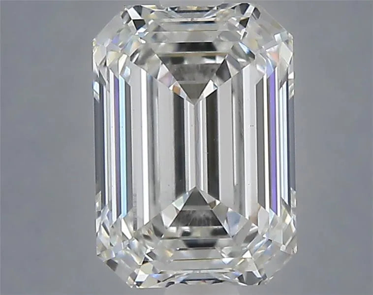 2.57ct Emerald Lab Grown Diamond (Colour F, Clarity VS1, Uncertified)