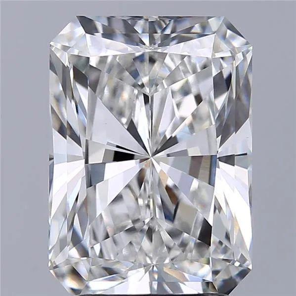 2.73ct Radiant Lab Grown Diamond (Colour E, Clarity VVS2, IGI Certified)