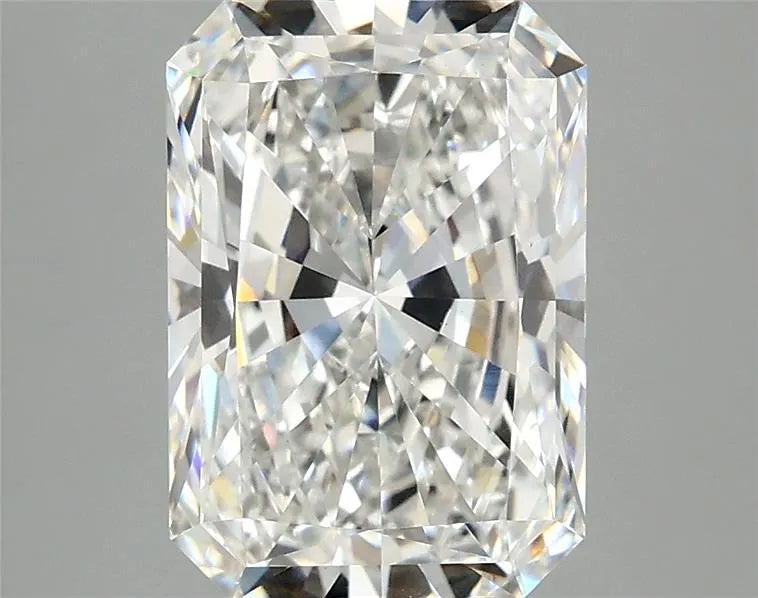 2.83ct Radiant Lab Grown Diamond (Colour E, Clarity VS2, IGI Certified)