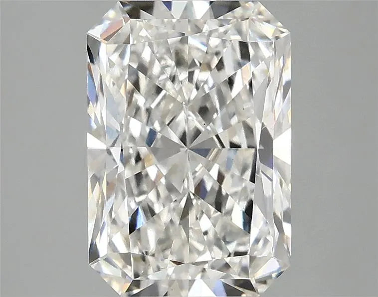 2.88ct Radiant Lab Grown Diamond (Colour F, Clarity VS2, IGI Certified)