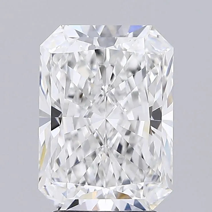3.00ct Radiant Lab Grown Diamond (Colour E, Clarity VS2, IGI Certified)