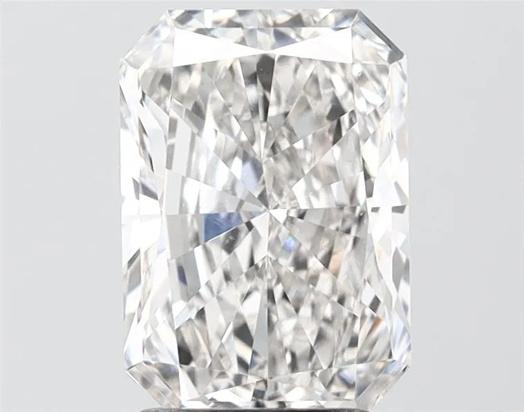3.00ct Radiant Lab Grown Diamond (Colour G, Clarity VS1, IGI Certified)