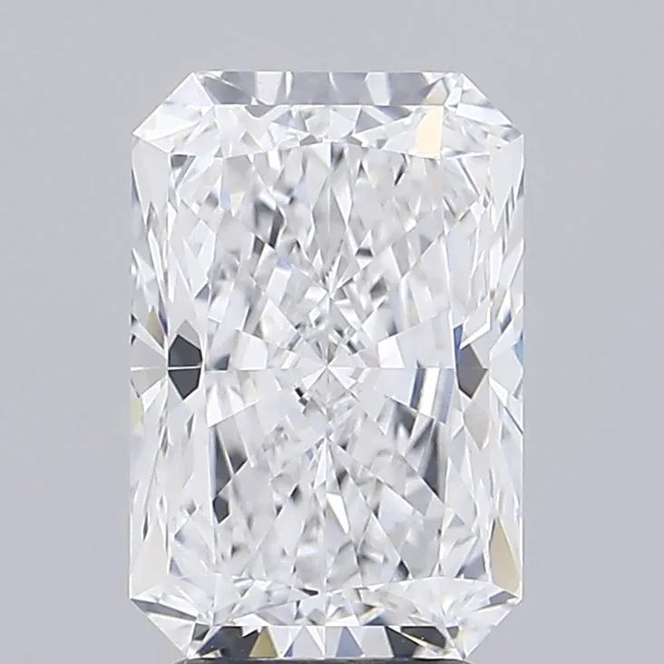 3.05ct Radiant Lab Grown Diamond (Colour D, Clarity VVS1, IGI Certified)