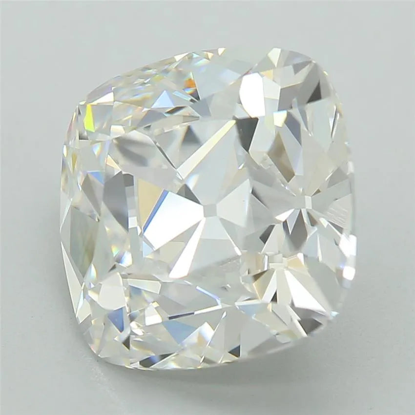 3.08ct Cushion brilliant Lab Grown Diamond (Colour E, Clarity VVS2, Cut ID, GCAL Certified)