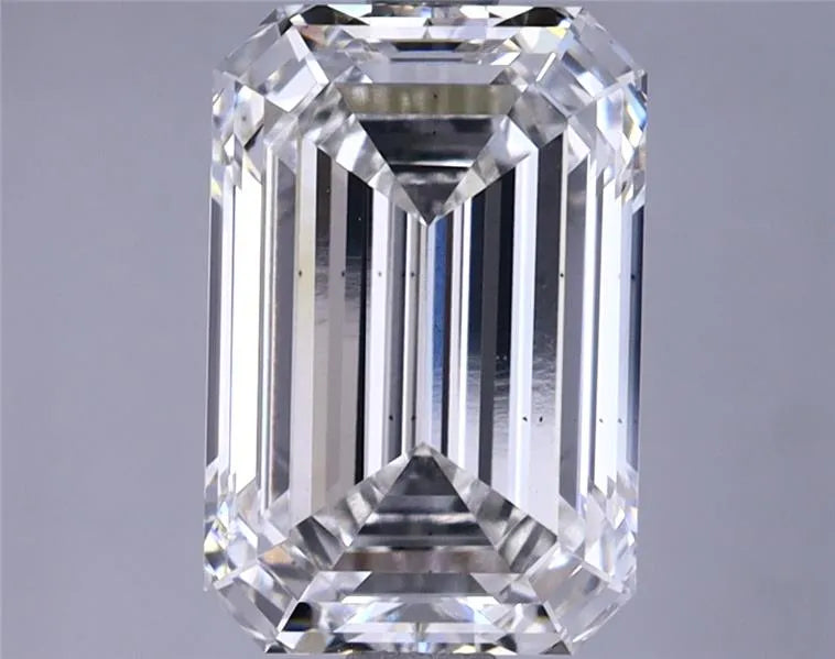 3.14ct Emerald Lab Grown Diamond (Colour G, Clarity SI1, GIA Certified)