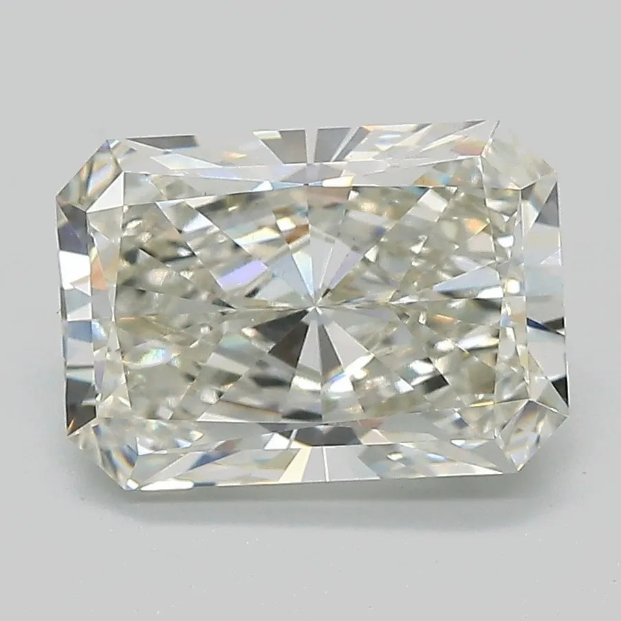 3.51ct Radiant Lab Grown Diamond (Colour I, Clarity VVS2, Cut EX, IGI Certified)