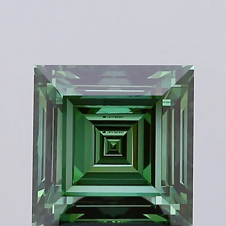 3.54ct Square Lab Grown Diamond (Colour Fancy Vivid Green, Clarity VVS2, IGI Certified)