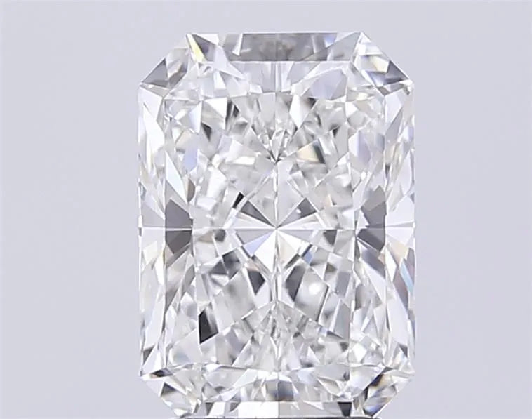 3.56ct Radiant Lab Grown Diamond (Colour F, Clarity VVS2, IGI Certified)