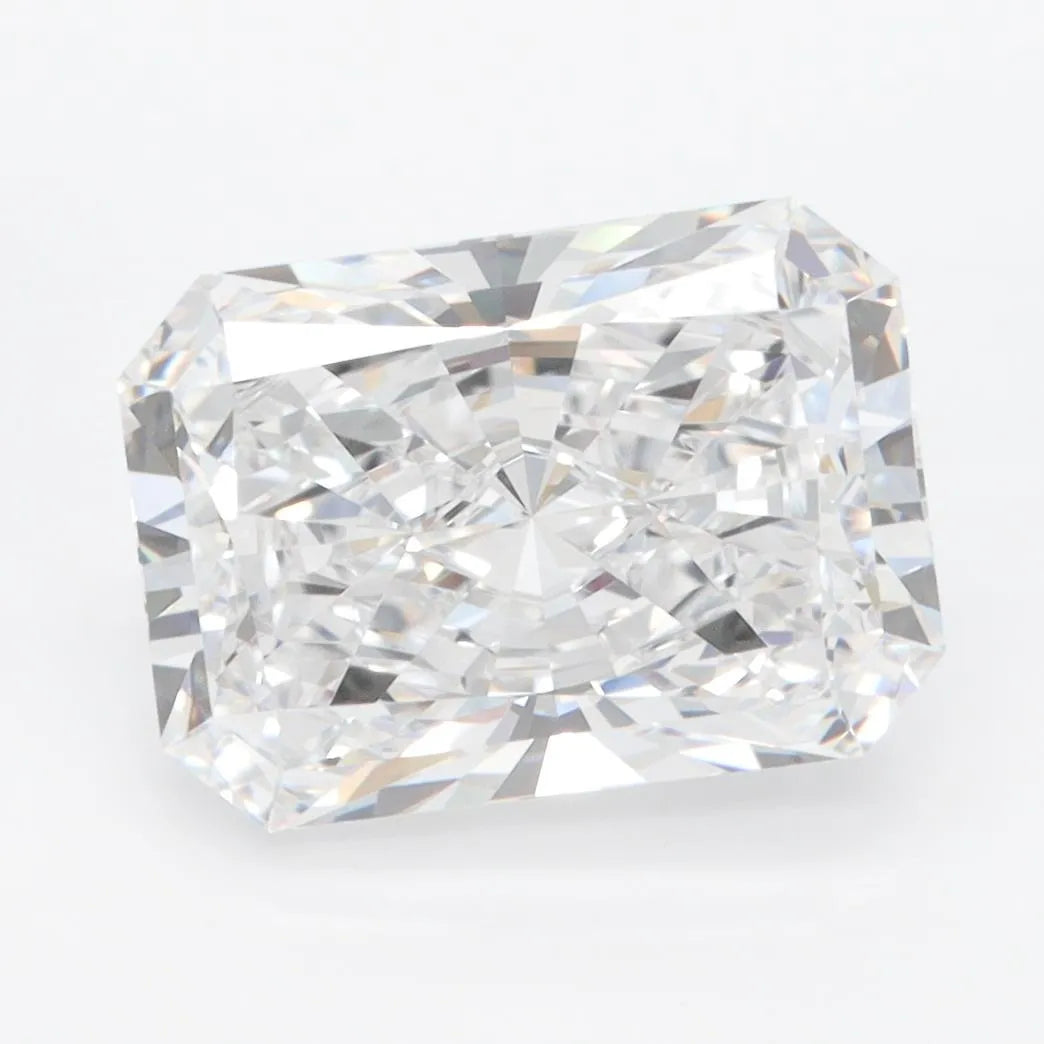 3.73ct Radiant Lab Grown Diamond (Colour D, Clarity VVS2, IGI Certified)