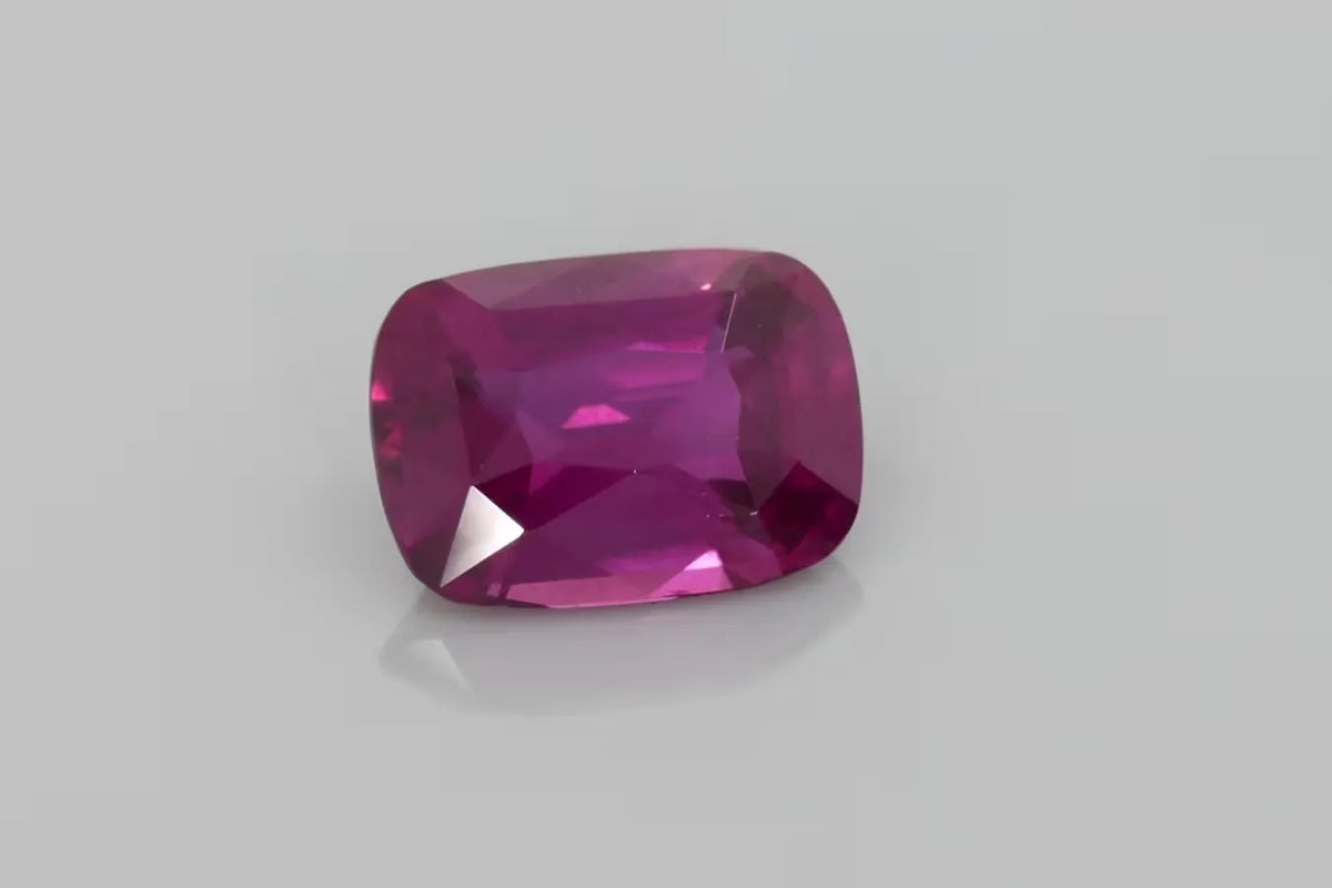 3.78ct Cushion Natural Sapphire (Colour Purple, Clarity Eye Clean, Cut Faceted)