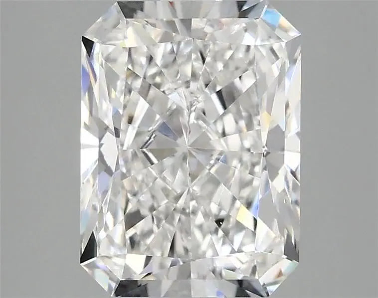 3.92ct Radiant Lab Grown Diamond (Colour F, Clarity VS1, IGI Certified)