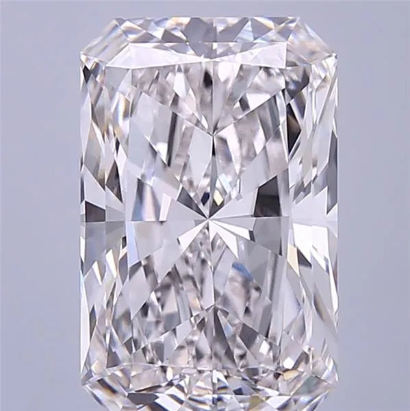 4.02ct Radiant Lab Grown Diamond (Colour F, Clarity VVS1, IGI Certified)
