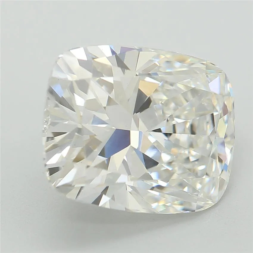 4.05ct Cushion modified Lab Grown Diamond (Colour F, Clarity VS1, IGI Certified)