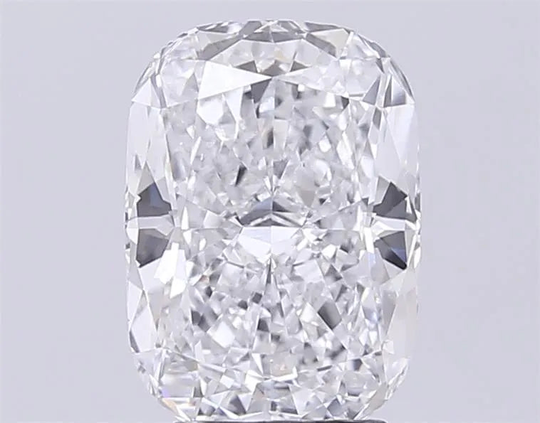 4.07ct Cushion modified Lab Grown Diamond (Colour D, Clarity VS1, IGI Certified)