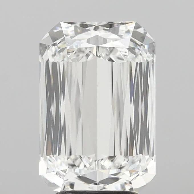 4.51ct Cushion modified Lab Grown Diamond (Colour E, Clarity VVS2, IGI Certified)