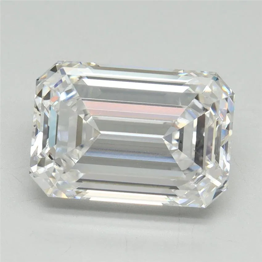 4.55ct Emerald Lab Grown Diamond (Colour D, Clarity VVS2, IGI Certified)