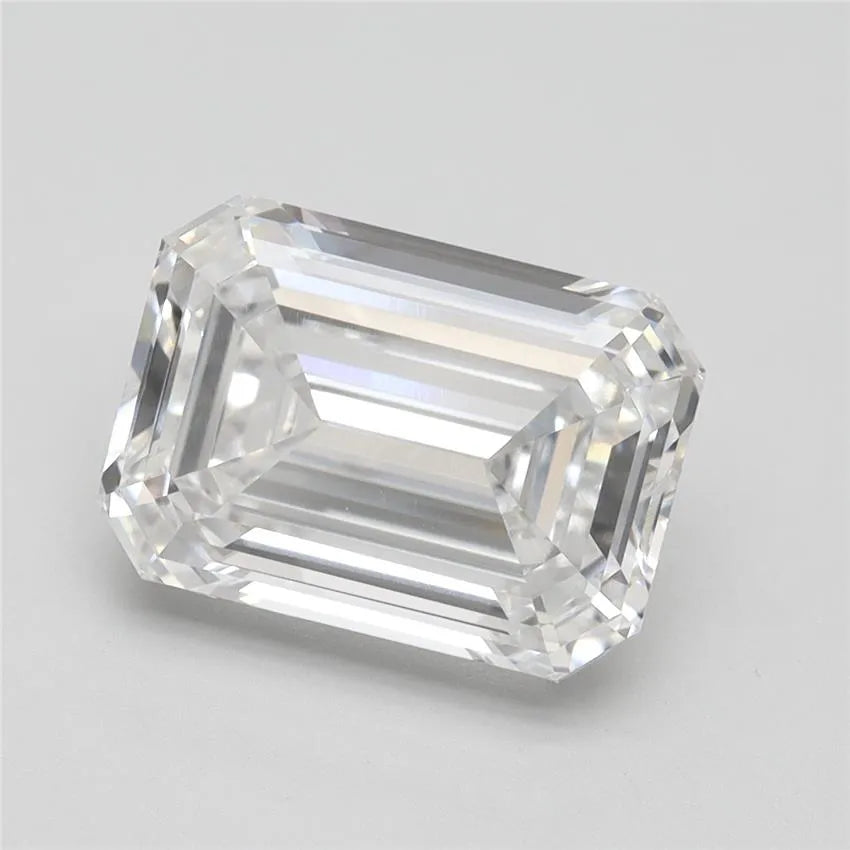 4.58ct Emerald Lab Grown Diamond (Colour D, Clarity VVS2, IGI Certified)