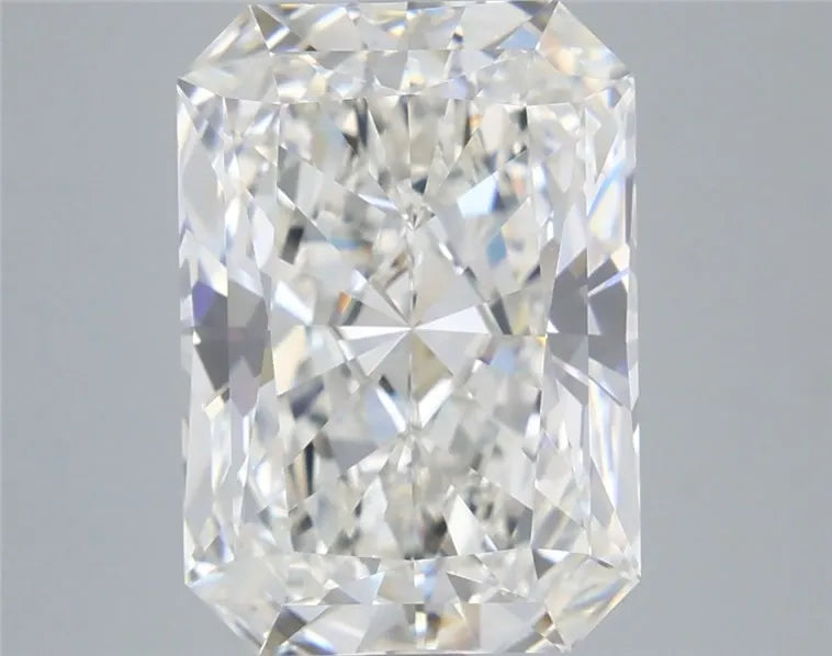 5.07ct Radiant Lab Grown Diamond (Colour G, Clarity VS1, IGI Certified)