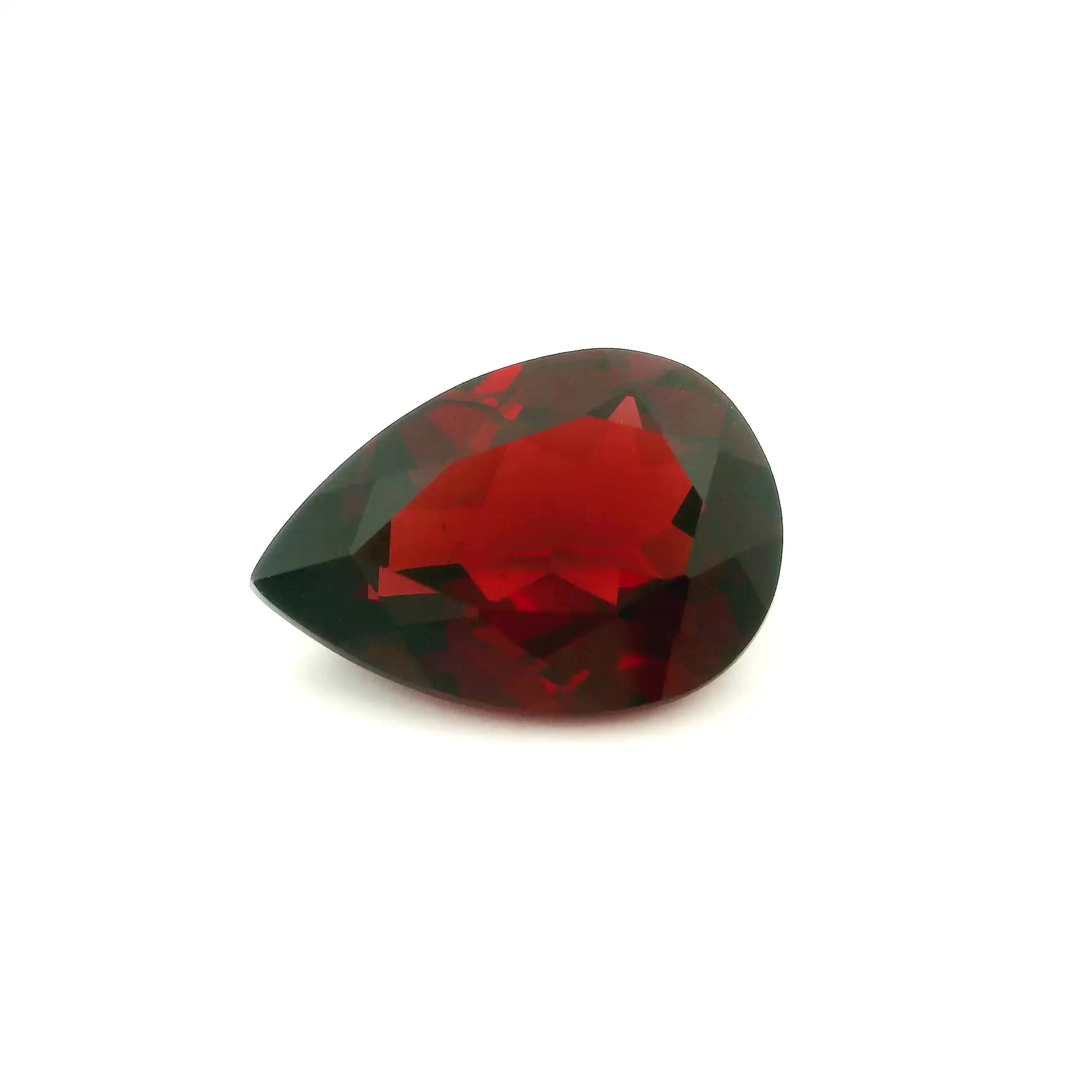5.76ct Pear Natural Garnet (Colour Red, Clarity Slightly Included, Cut Faceted)