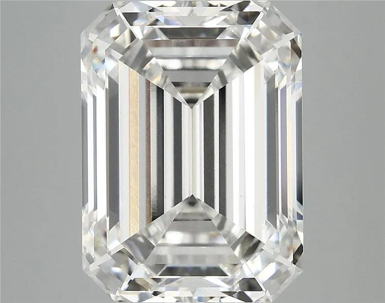 7.19ct Emerald Lab Grown Diamond (Colour F, Clarity VS1, IGI Certified)