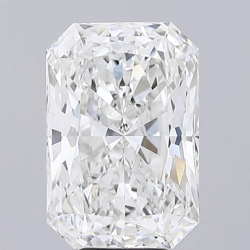 8.06ct Radiant Lab Grown Diamond (Colour F, Clarity VVS2, IGI Certified)
