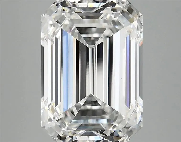 8.21ct Emerald Lab Grown Diamond (Colour F, Clarity VVS2, IGI Certified)