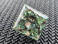 Princess 4.03 ct Fancy Vivid Green VVS2 EX EX Faint